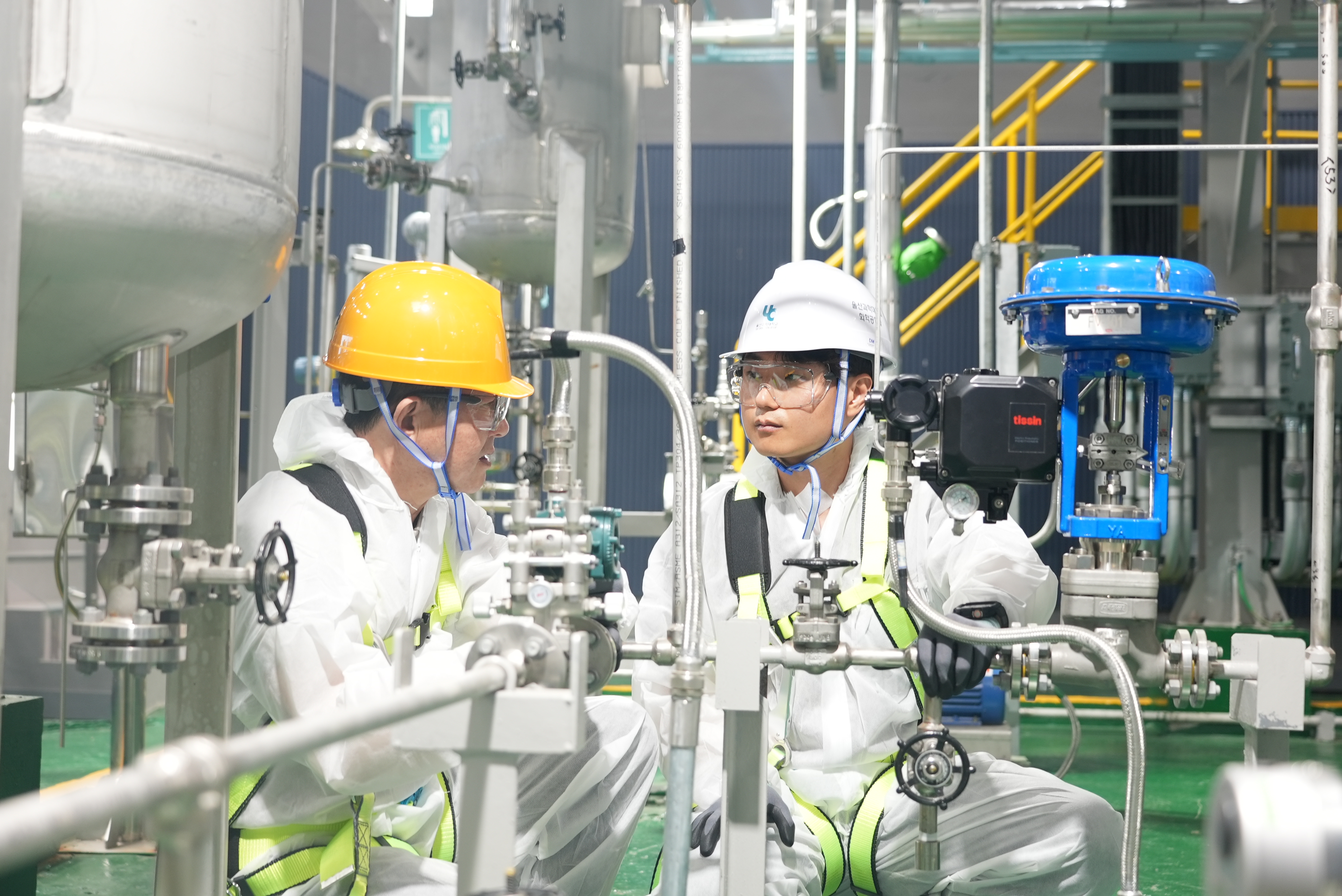 화학공학과 메인 슬라이드 이미지 02